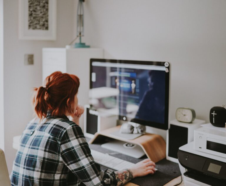 How to Build a Team of Productive Remote Workers