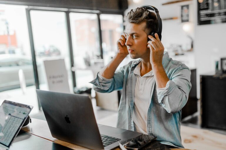 Top 10 Myths About Virtual Assistants